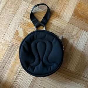 Lululemon small zip pouch